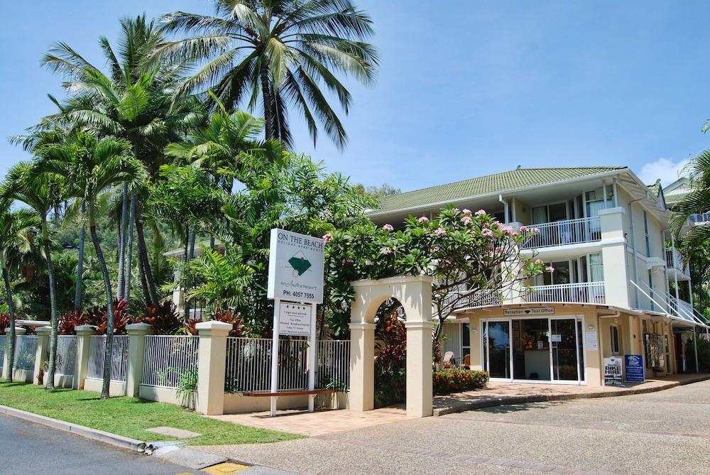 On The Beach Apartments Trinity Beach Exterior photo