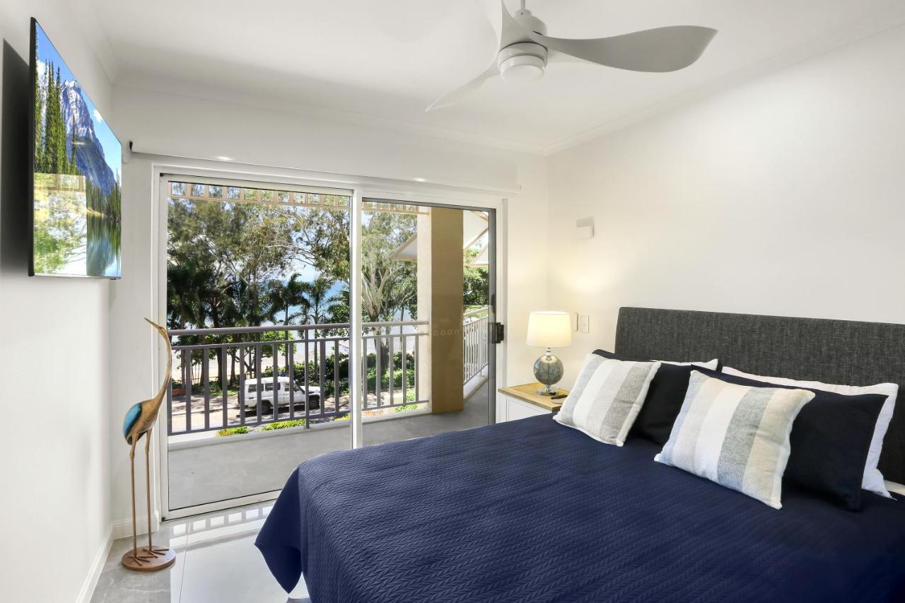 On The Beach Apartments Trinity Beach Exterior photo