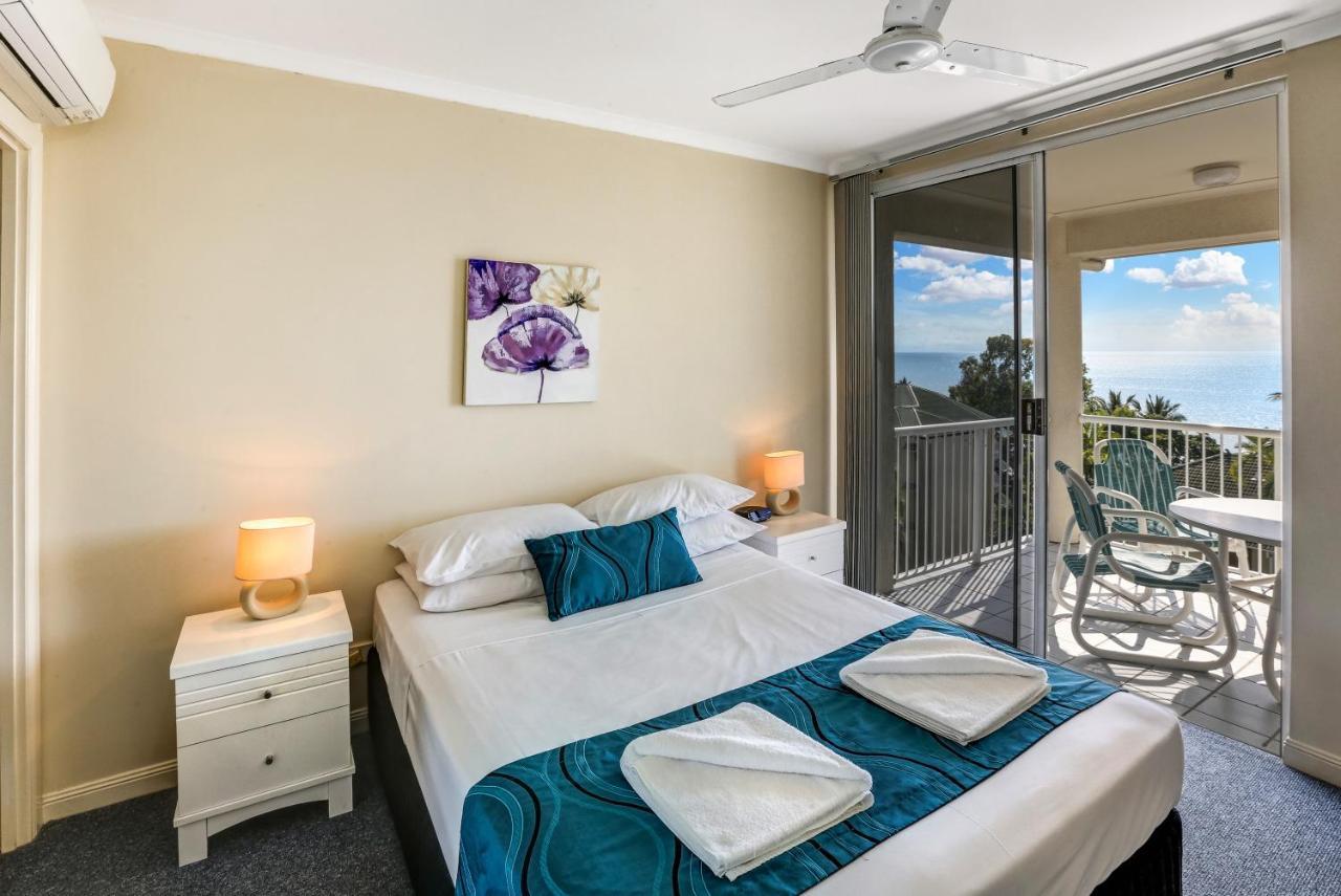 On The Beach Apartments Trinity Beach Room photo